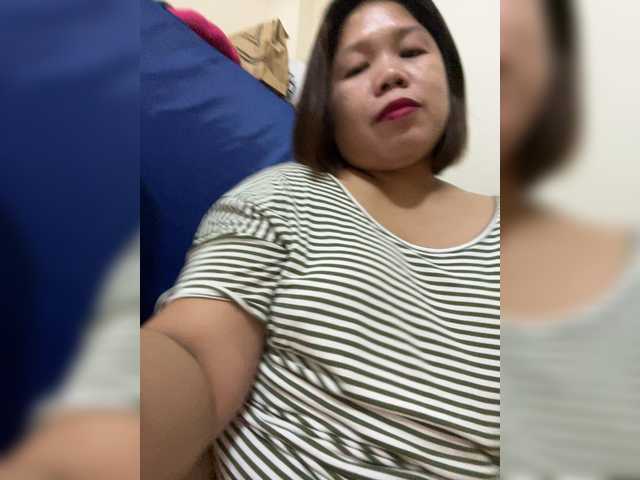 ChubbyBabe31's BongaCams show and profile