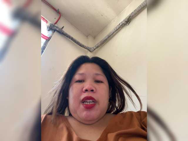 ChubbyBabe31's BongaCams show and profile