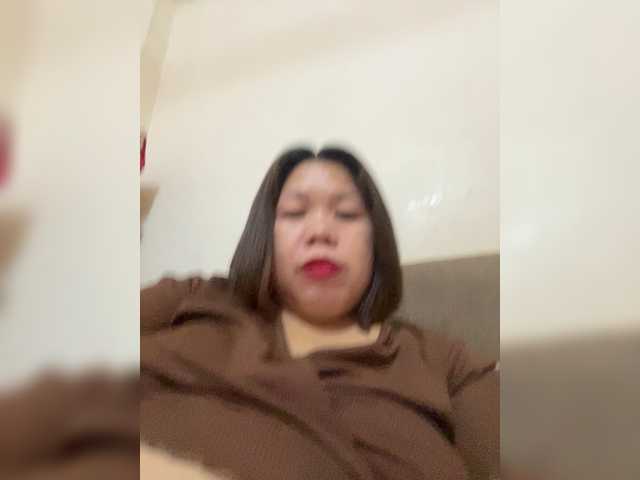 ChubbyBabe31's BongaCams show and profile