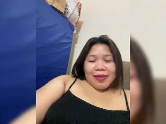 ChubbyBabe31's BongaCams show and profile