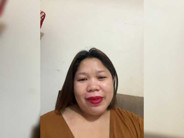 ChubbyBabe31's BongaCams show and profile