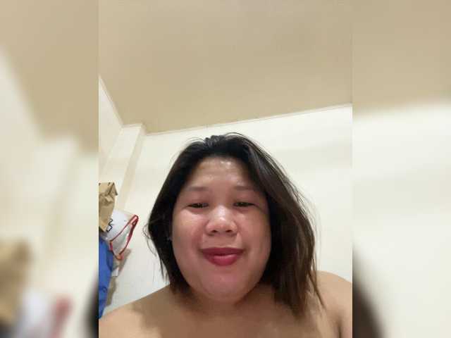 ChubbyBabe31's BongaCams show and profile