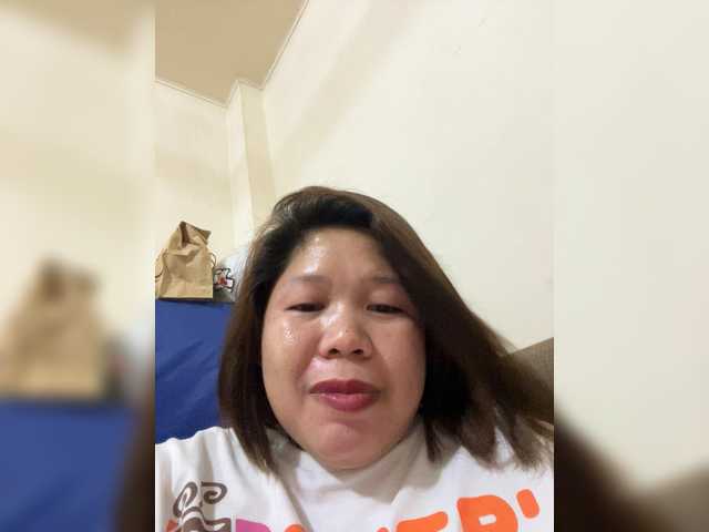 ChubbyBabe31's BongaCams show and profile