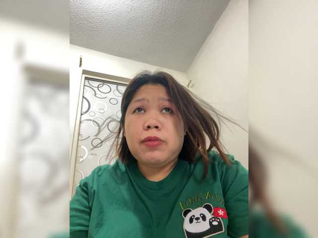 ChubbyBabe31's BongaCams show and profile