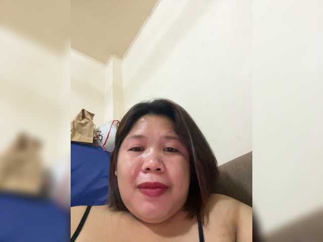 ChubbyBabe31's BongaCams show and profile