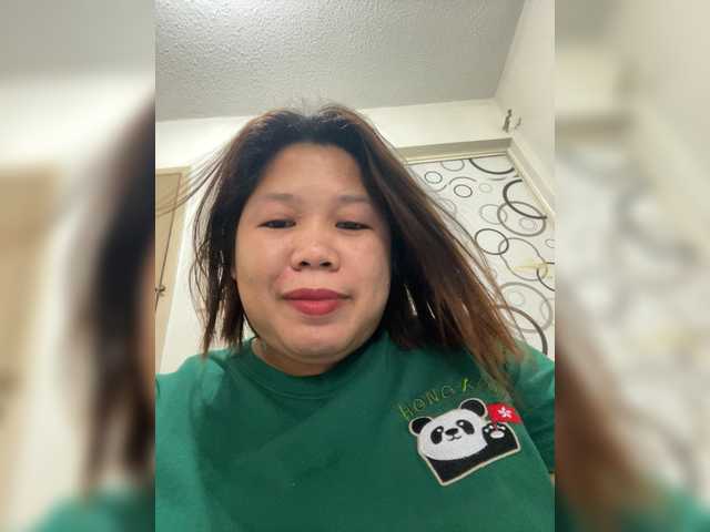 ChubbyBabe31's BongaCams show and profile