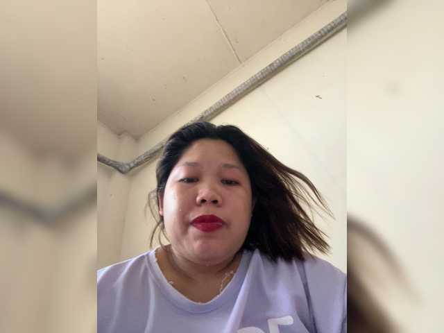 ChubbyBabe31's BongaCams show and profile