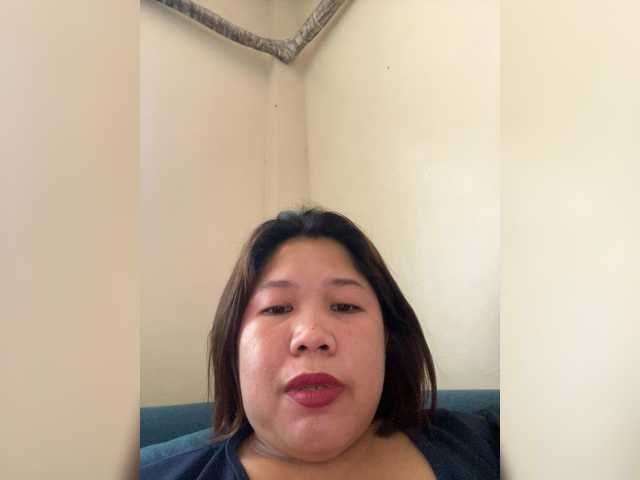 ChubbyBabe31's BongaCams show and profile