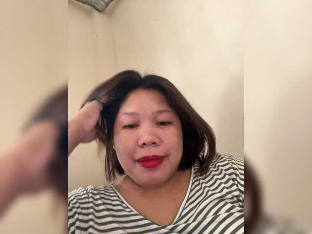 ChubbyBabe31's BongaCams show and profile