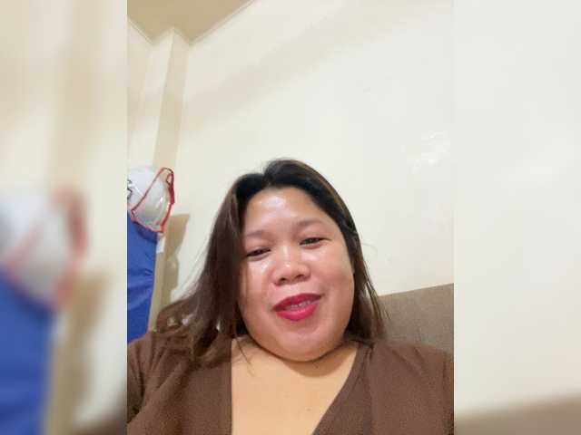 ChubbyBabe31's BongaCams show and profile