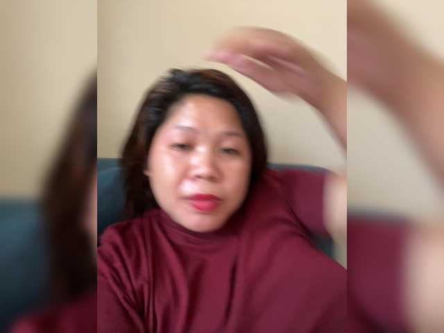 ChubbyBabe31's BongaCams show and profile