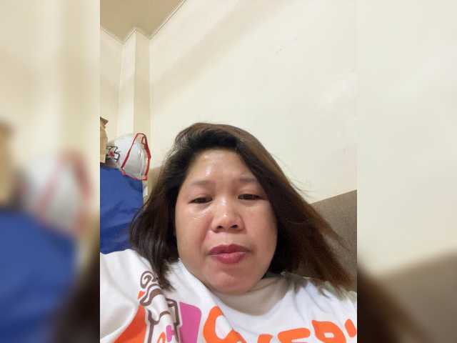 ChubbyBabe31's BongaCams show and profile