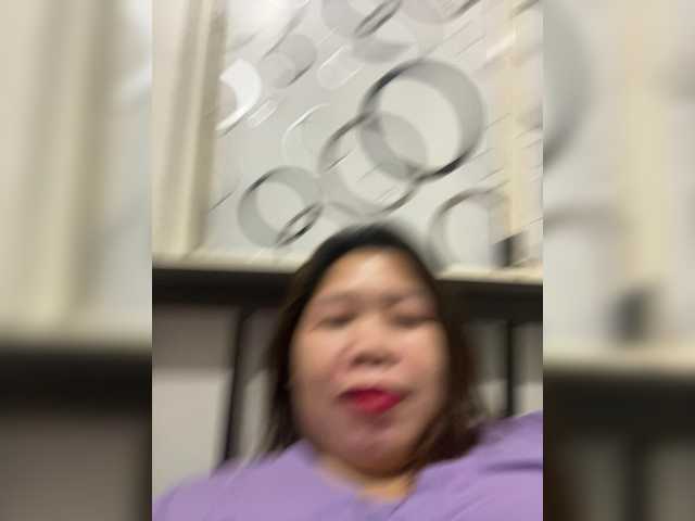 ChubbyBabe31's BongaCams show and profile