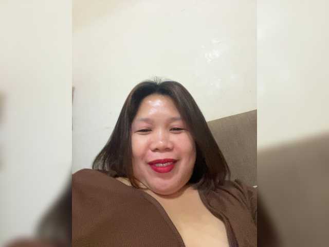 ChubbyBabe31's BongaCams show and profile