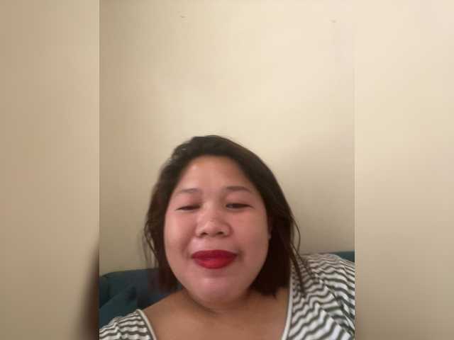 ChubbyBabe31's BongaCams show and profile