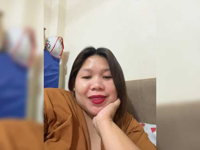 ChubbyBabe31's BongaCams show and profile