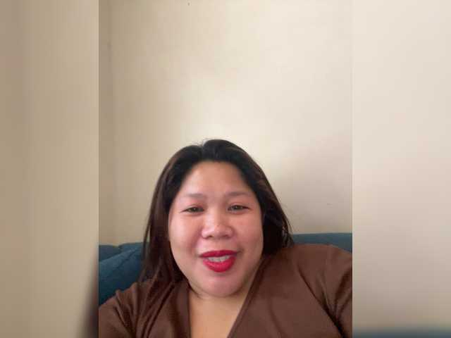 ChubbyBabe31's BongaCams show and profile