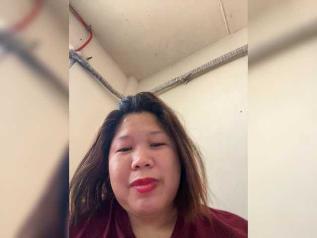 ChubbyBabe31's BongaCams show and profile