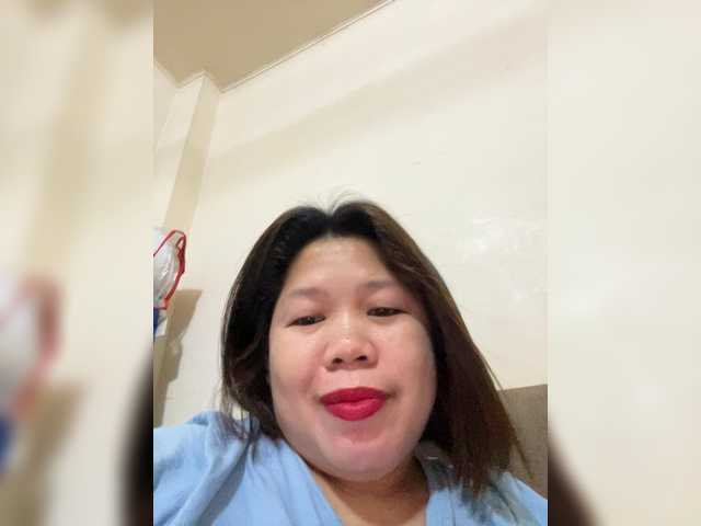 ChubbyBabe31's BongaCams show and profile