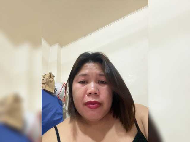 ChubbyBabe31's BongaCams show and profile