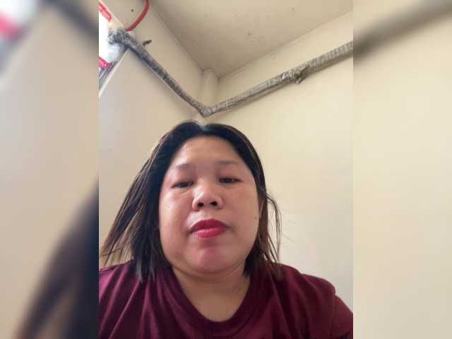 ChubbyBabe31's BongaCams show and profile