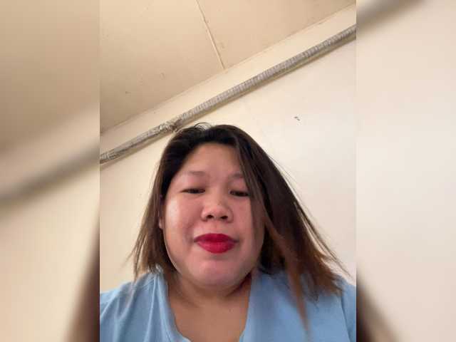 ChubbyBabe31's BongaCams show and profile