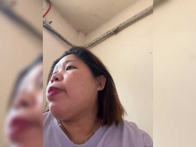 ChubbyBabe31's BongaCams show and profile