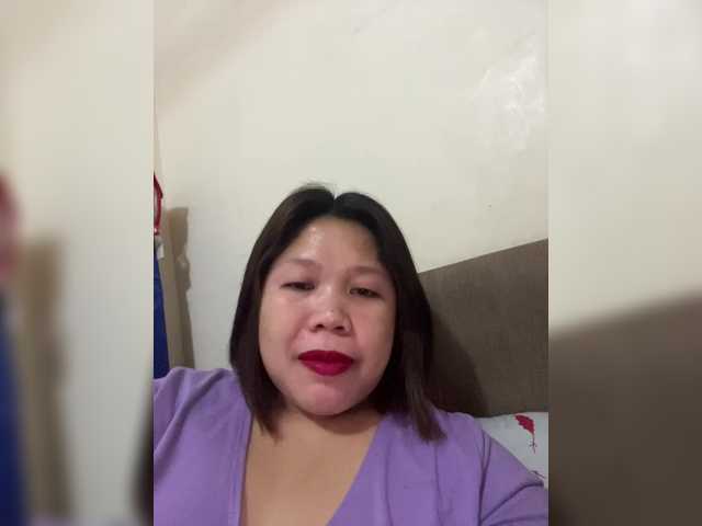 ChubbyBabe31's BongaCams show and profile