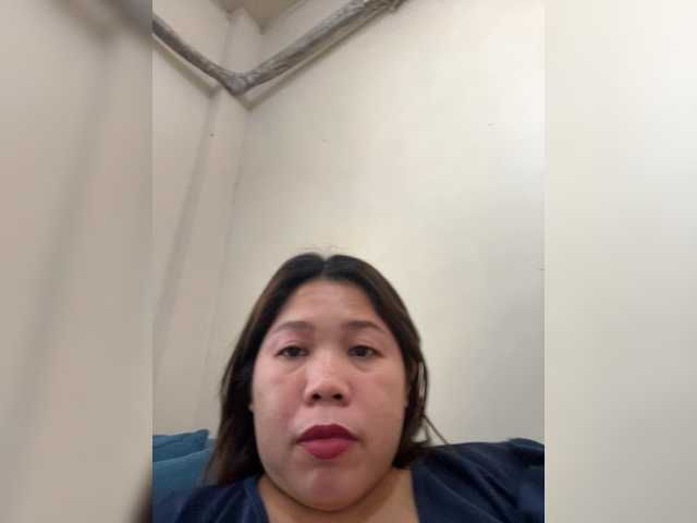 ChubbyBabe31's BongaCams show and profile