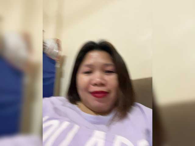 ChubbyBabe31's BongaCams show and profile