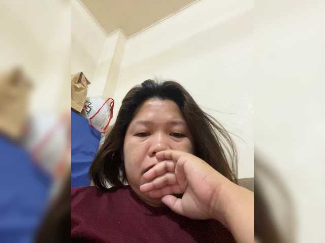 ChubbyBabe31's BongaCams show and profile