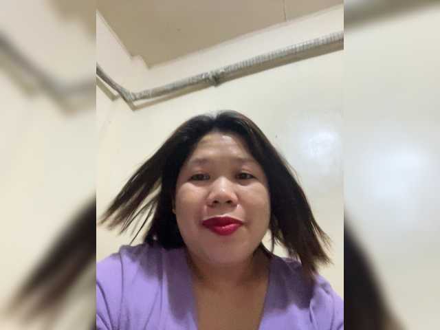 ChubbyBabe31's BongaCams show and profile