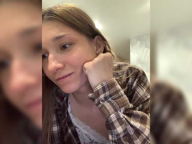 Olivia187's BongaCams show and profile