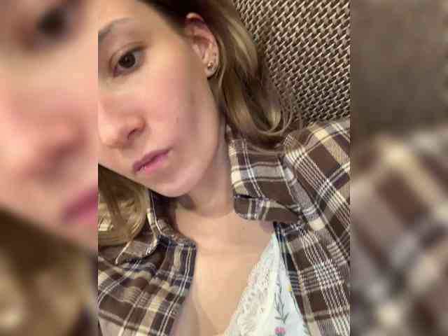 Olivia187 Live Webcam on BongaCams