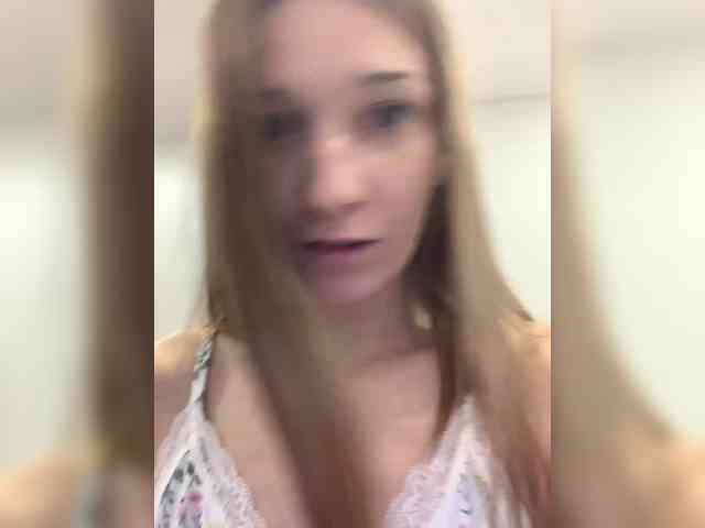 Olivia187 webcam