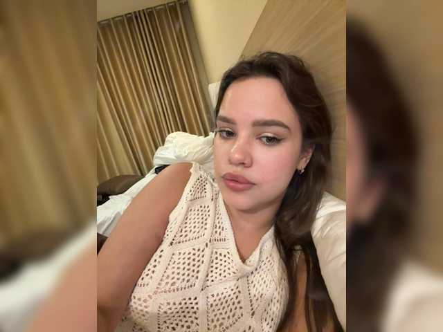 KissKissss Live Cam on BongaCams