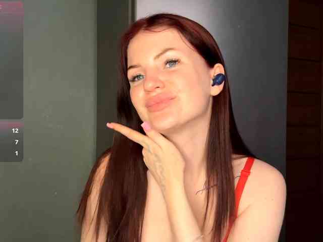 PauletteLagace webcam