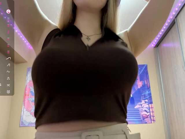 JeaneMckaskle's BongaCams show and profile