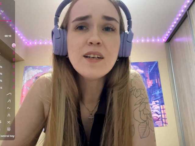 JeaneMckaskle's BongaCams show and profile