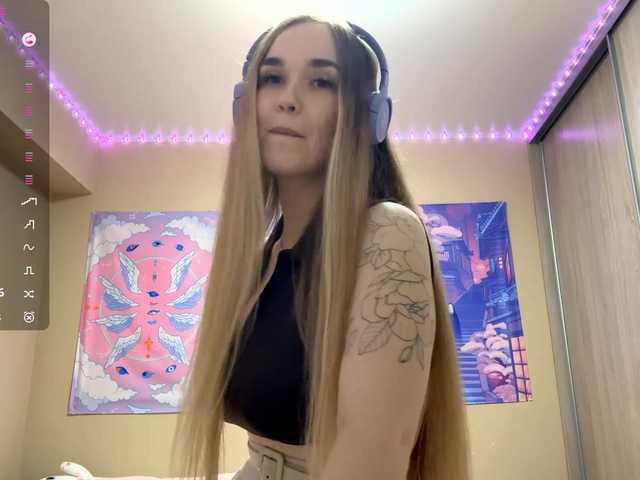 JeaneMckaskle's BongaCams show and profile