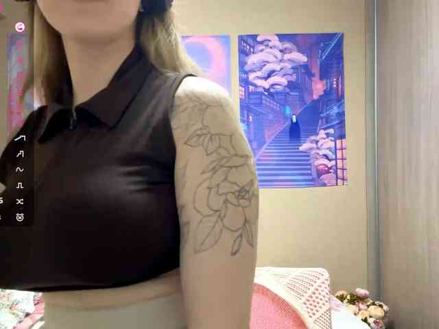 JeaneMckaskle webcam