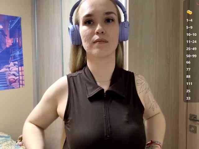 JeaneMckaskle webcam