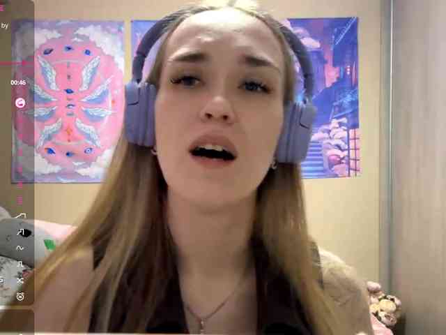 JeaneMckaskle webcam