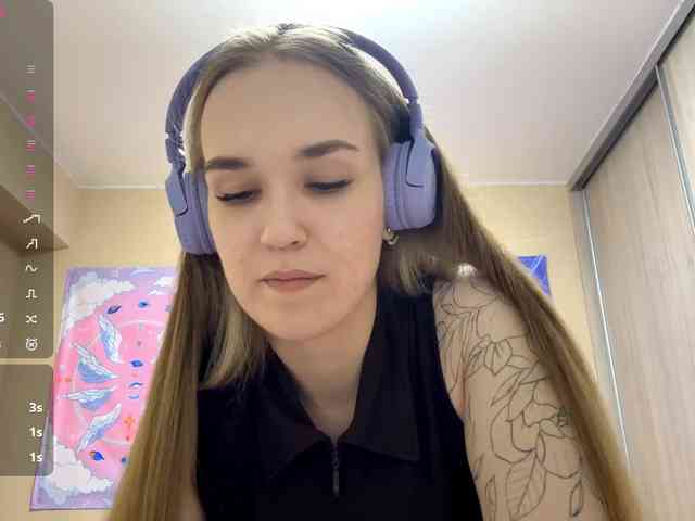 JeaneMckaskle webcam