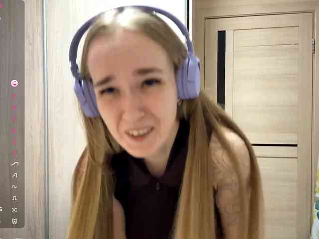 JeaneMckaskle webcam