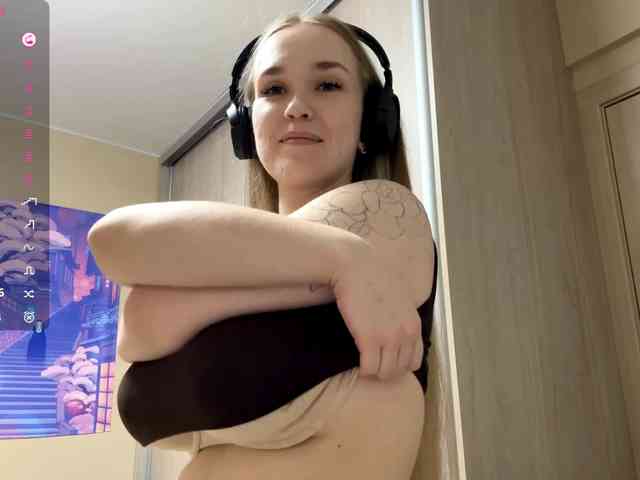 JeaneMckaskle webcam