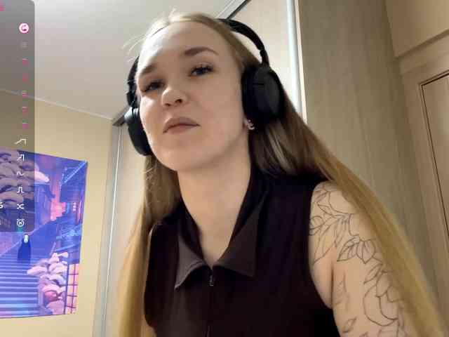 JeaneMckaskle webcam