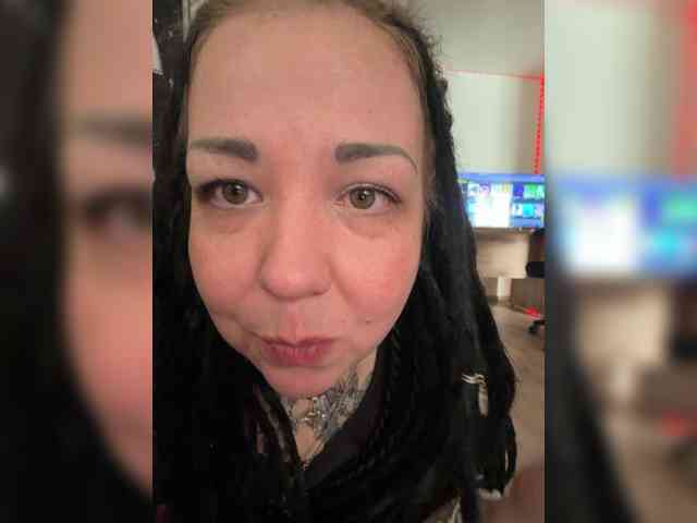 YaniMyr webcam