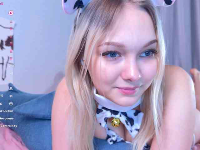 Dallassss Live Webcam on BongaCams