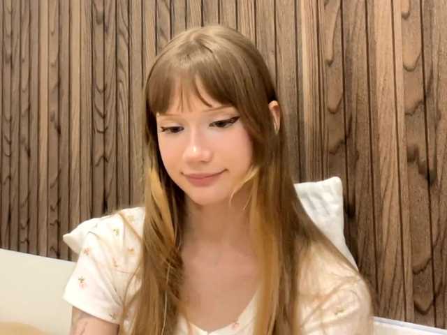 ClotildeBayley's BongaCams show and profile